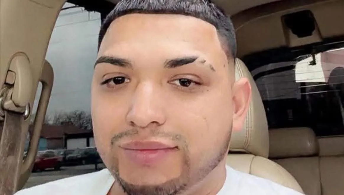 Muere mexicano herido en ataque a centro de ICE en Dallas, TX