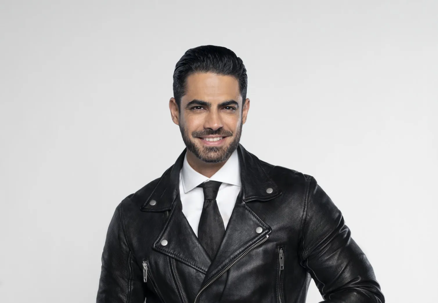 Roberto Hernández periodista y conconductor de